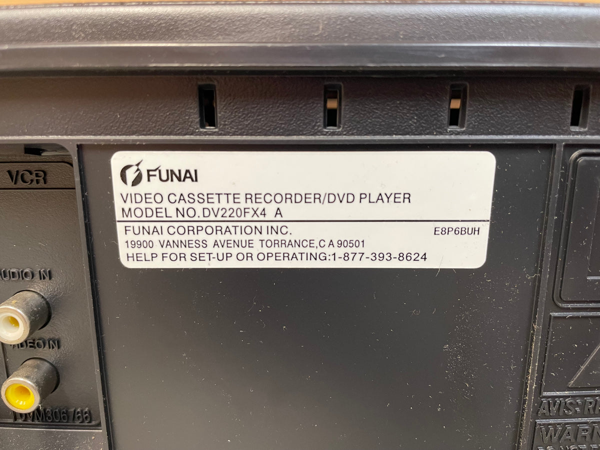 FUNAI DV220FX4 DVD Player / VCR Combo